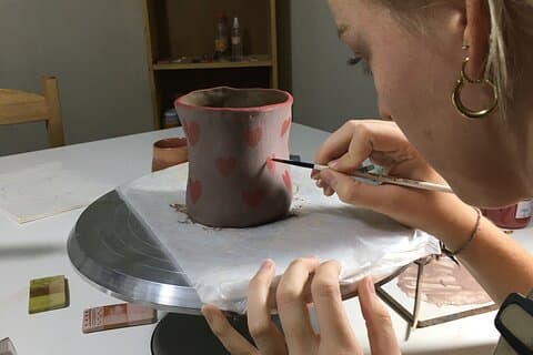 最初から最後まで陶芸作品を作りましょう
