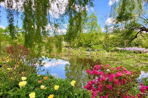 Giverny Monet’s Garden & Outlet Shopping Viaggio privato da Parigi