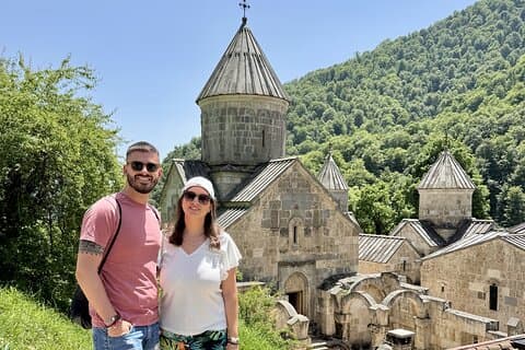 Sevansjön & Dilijan Guidad dagstur med Ijevan vintur