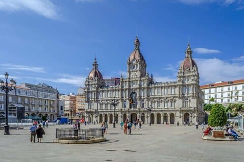 Hallo La Coruna : Privé 2 - Uur durende Intro Stadswandeling met Lokale Gids