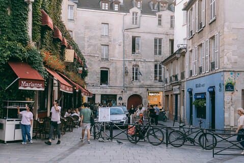 Aromen von Le Marais Geführte Wanderung mit lokalen Verkostungen