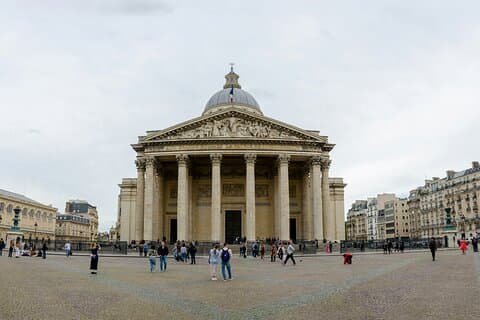 Entrada al Museo Rodin del Panteón del Arco del Triunfo de París