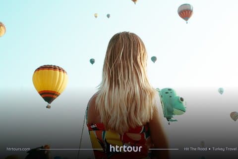 Tour en ballon en Cappadoce avec visite de la ville souterraine dans la vallée d'Ihlara et Derinkuyu