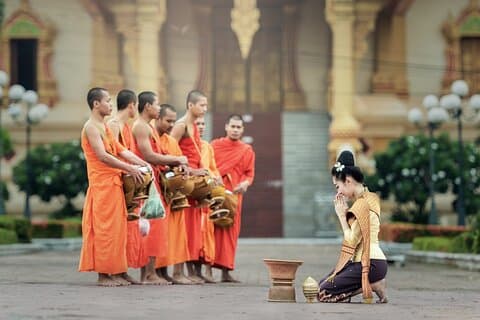 Luang Prang 1 Day with Laos Railway Private Transfer