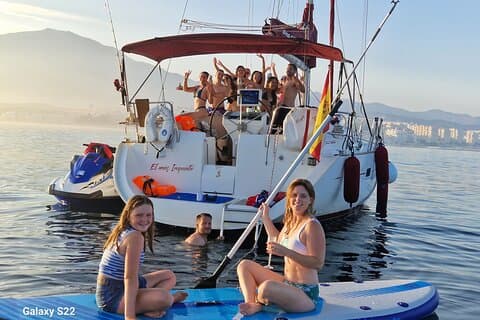 Boat Tour for Two Hours Including Cava Wine Beer and Tapas