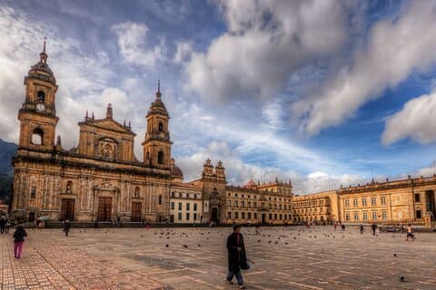 Bogotá byrundtur med entré til to museer og Monserrate