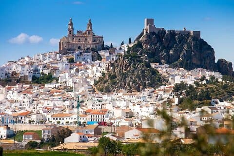 Andalusian White Villages and Ronda Guided Experience