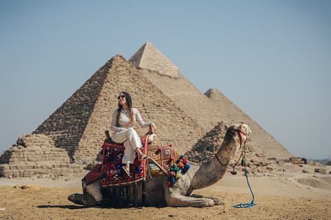 Pyramiden von Gizeh und Sphinx vom Hotel Cairo Giza mit fachkundigem Guide