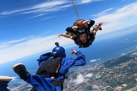 Pattaya Tandem Sky Dive bij Thai Sky Adventures