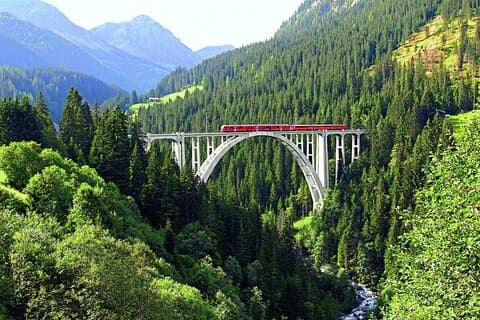 Arosa Private Rail e Excursão a pé