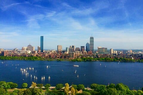 Private Transfer in Boston (BOS) Airport/Home/Hotel/Work