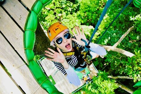Hawk Adventure Samui – Den største Zipline Park på øen