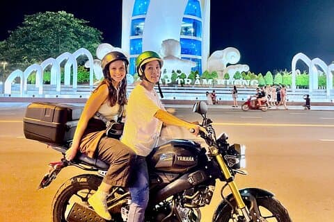 Nha Trang Local Food Tasting & Sightseeing Tour By Scooter