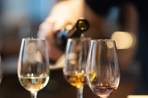 Niagara Taste Trio Winery Tours with Wine Tastings and Pairings