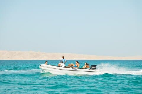 Full-Day Speedboat Adventure to Magawish Island with lunch