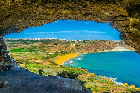 Gozo Jeep Adventure & Hidden Caves – Excursão privada na costa (6 horas)