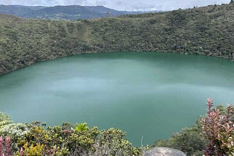 Guatavita-lagunen-tur fra Bogotá med lunsj