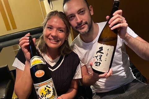 Shinjuku Sake Tasting and Japanese Snack Pairing Experience