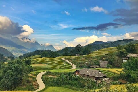 Från Hanoi: 2 - Day Sapa Scenic Highlands med övernattning Värdfamilj