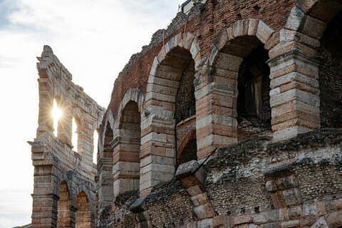 Verstecktes Verona & die römische Arena - 2-stündige private Tour