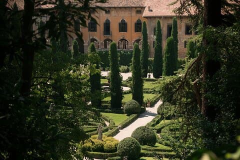 Hidden Verona: Giusti Garden- 1,5 hour private walking tour