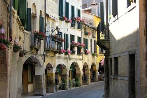 Prosecco Hills Day Trip From Cortina to Valdobbiadene and Asolo