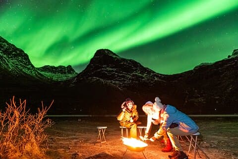 Tour en grupo pequeño Tromso Aurora con recogida, fotos y 5 idiomas