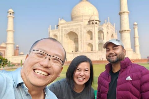 Taj Mahal und Agra Fort Tour in Agra mit dem Auto