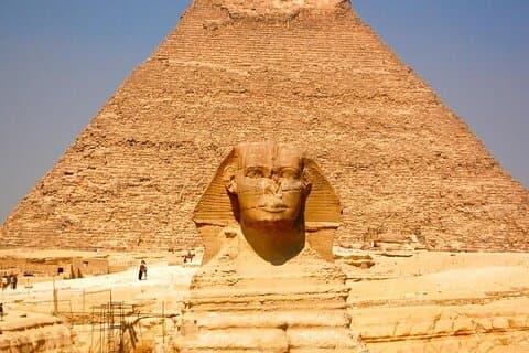 Cairo met de bus Van Hurghafa