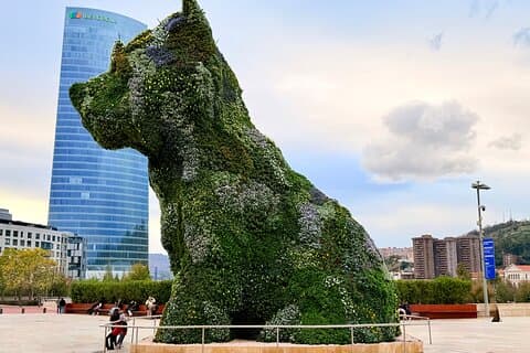 Bilbao Historic Walking Tour in Small Group