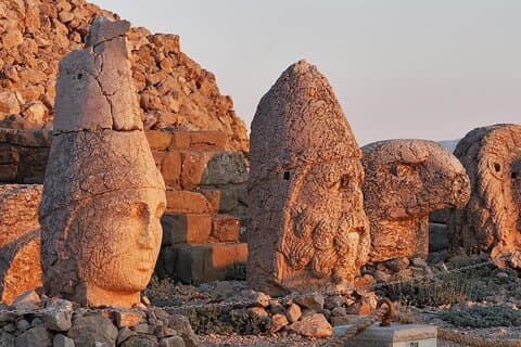 2 Tage Tour in Göbeklitepe und Nemrud Berg Von Istanbul