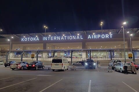Traslado privado al aeropuerto desde el aeropuerto de Kotoka hasta el Gran Accra