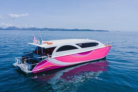 Luxury Speedboat Full-Day Cruise from Phuket to Phi Phi & Islands
