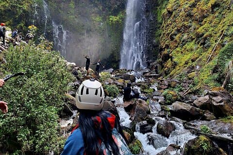 Città del Messico: tour a piedi del vulcano Iztaccíhuatl e delle cascate di diamanti