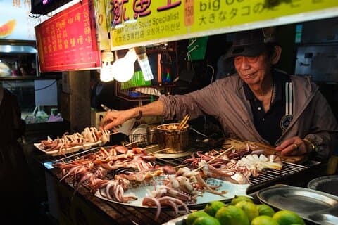 Taipei Food Tours Lokal marknad med 12 + provsmakare och drycker ingår