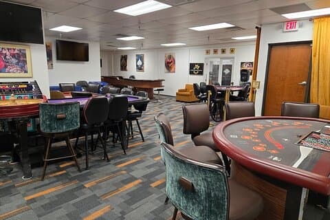 Lernen Sie Blackjack Craps und Roulette in Casino Clinic