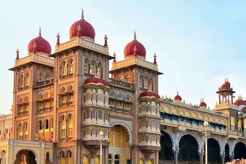 Tour guidato privato della città di Mysore di un'intera giornata
