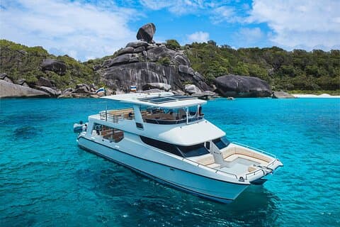 Similan Islands luksus katamaran dagstur (Phuket / Khao Lak)