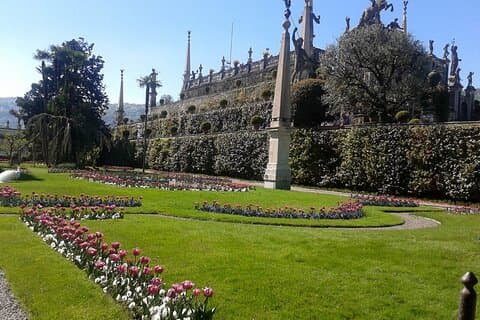Private tour on isola Bella with a tour guide