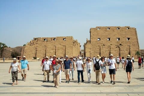Private Half-Day East Bank Tour: Luxor de Marsa Alam