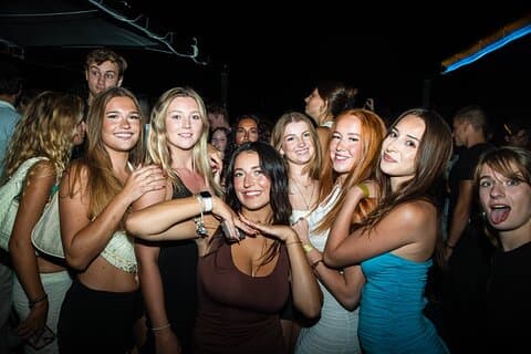 Split: Night Boat Party with DJ, Free Shots & After-Party