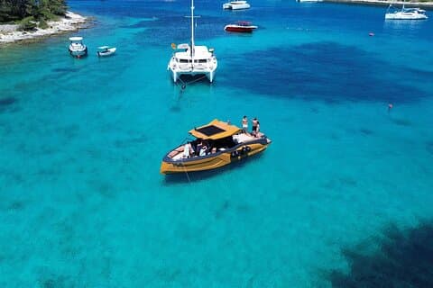 Mesmerable Blue Lagoon & Island Hopping - Escapada Privada Adriática
