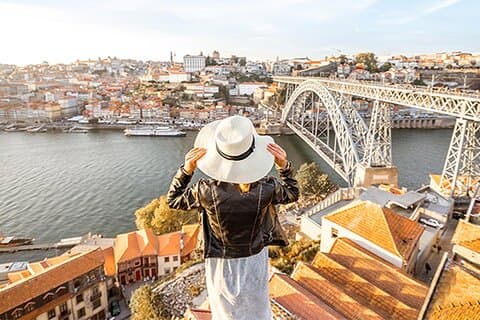 Porto a Lisboa até 4 paradas: Aveiro, Nazare, Fátima & Obidos