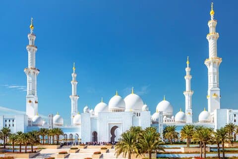 Visite privée de la ville d'Abu Dhabi avec prise en charge et dépôt