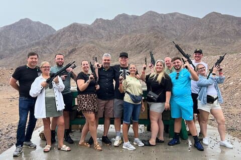 Las Vegas utendørs maskingevær og rifle skyting med shuttle