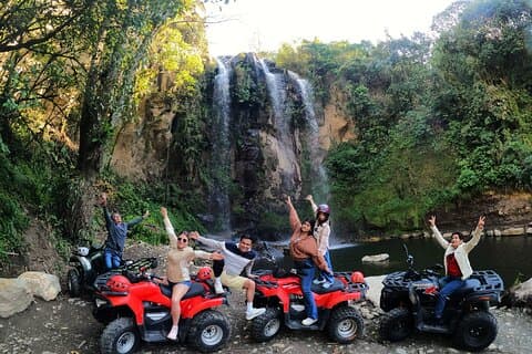 THE BEST TOUR EN CUADRONES O ATV’S y JEEPS