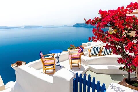 6-Day Private Tour Athens & Santorini to Discover Greece's Charm