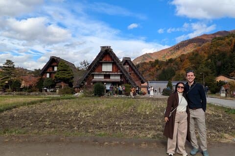 Takayama & Shirakawa-go Private Guide & Car Tour from Osaka/Kyoto