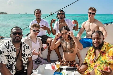 Punta Cana Snorkling Underhållning Öppen bar Musik Spritkryssning