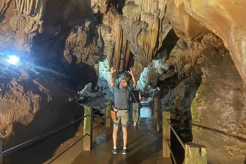 Excursão de um dia em Chiang Dao e Sticky Waterfall